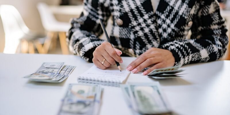 Bonanza, Asesoría financiera